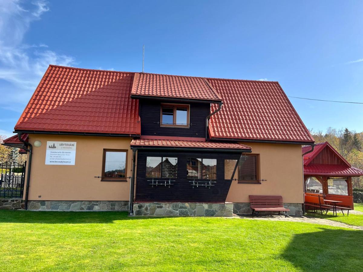 Ubytovani U Hradecku Prostřední Bečva Eksteriør billede